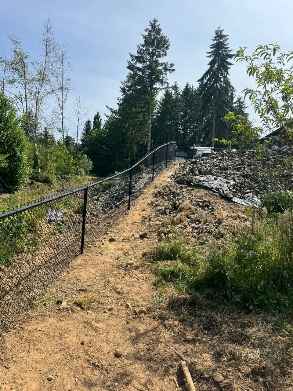Black Chain Link - Slope
